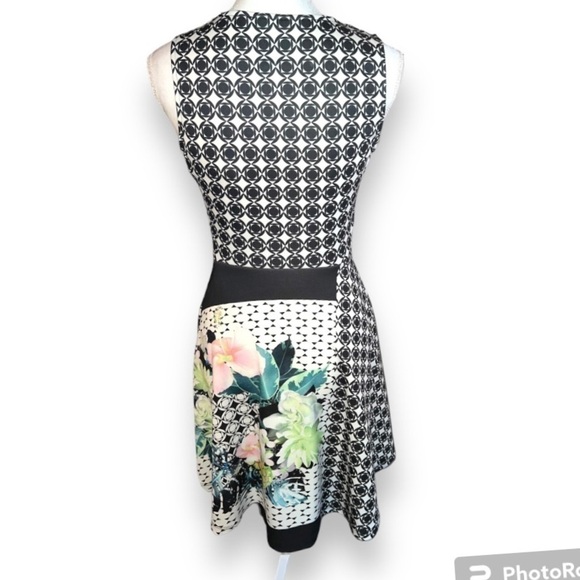 Aqua pretty print sleeveless dress, floral and checks, S. - Picture 3 of 4